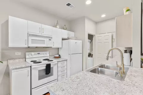Kitchen - 835 Fairview St #4, Branson, MO 65616 photo 4 of 4