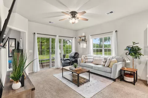 Living - 835 Fairview St #4, Branson, MO 65616 photo 3 of 4