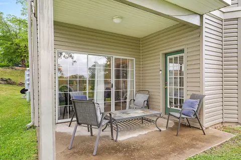 Exterior - 835 Fairview St #4, Branson, MO 65616 photo 1 of 6