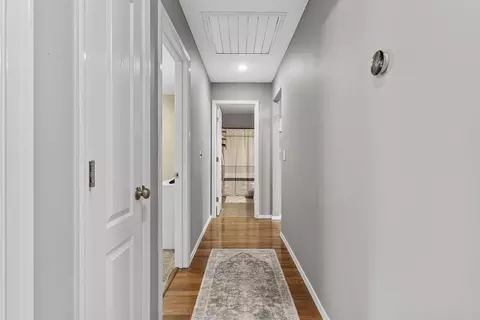 Entry Way - 4433 S Appleton Dr, Springfield, MO 65810 photo 4 of 4