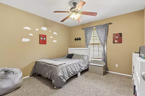 Bedroom - 4433 S Appleton Dr, Springfield, MO 65810 photo 2 of 5