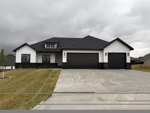230 Hamilton St, Rogersville, MO 65742