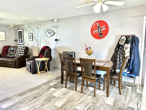Dining - 508 Monroe St, Thayer, MO 65791 photo 1 of 1