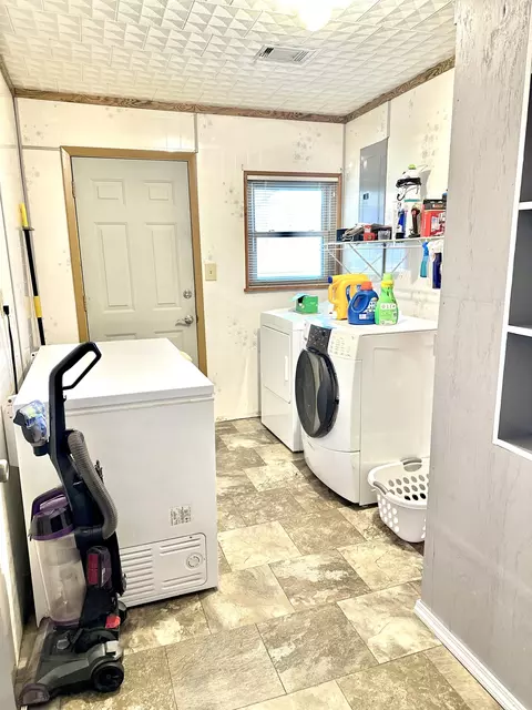Other - 508 Monroe St, Thayer, MO 65791 photo 4 of 8