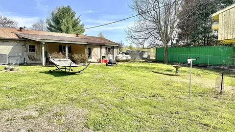 Exterior - 508 Monroe St, Thayer, MO 65791 photo 15 of 17