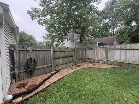 Exterior - 2043 N Jefferson Ave, Springfield, MO 65803 photo 6 of 10