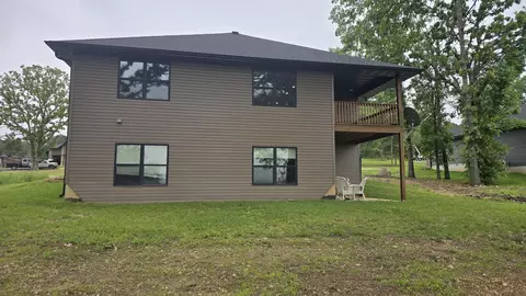 Exterior - 181 Sunshine Ave, Cabool, MO 65689 photo 4 of 7