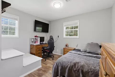 Bedroom - 109 Circle Dr, Monett, MO 65708 photo 3 of 4