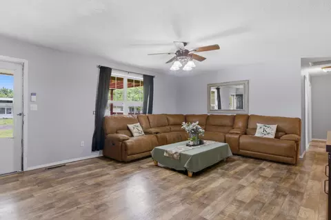 Living - 109 Circle Dr, Monett, MO 65708 photo 1 of 1