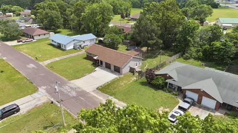 View/Area - 109 Circle Dr, Monett, MO 65708 photo 3 of 5