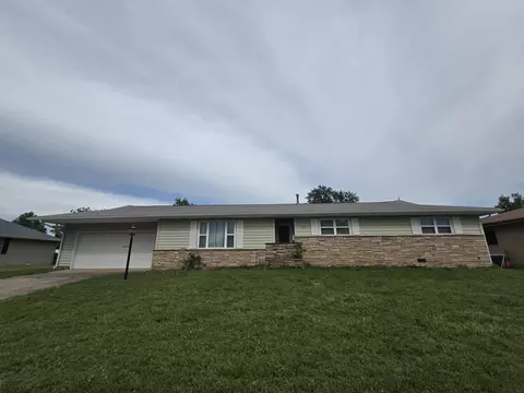 2721 S Minnesota Ave, Joplin, MO 64804