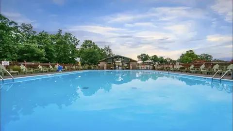 Exterior - 595 Timbercreek Rd #J-101, Branson, MO 65616 photo 6 of 8
