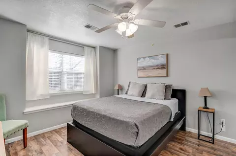 Bedroom - 595 Timbercreek Rd #J-101, Branson, MO 65616 photo 2 of 2