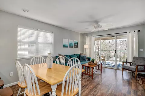 Dining - 595 Timbercreek Rd #J-101, Branson, MO 65616 photo 1 of 3