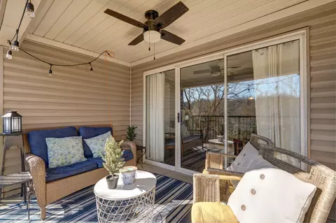 Exterior - 595 Timbercreek Rd #J-101, Branson, MO 65616 photo 2 of 8