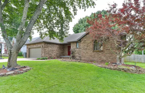 714 W Wasson Dr, Nixa, MO 65714 photo 2
