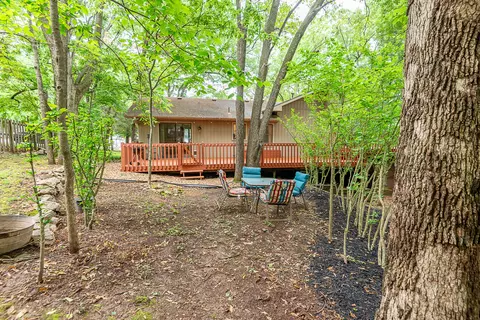 Exterior - 3757 Ebony Pl, Springfield, MO 65809 photo 10 of 16