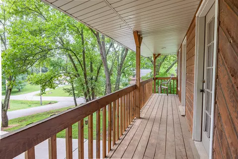 Exterior - 3757 Ebony Pl, Springfield, MO 65809 photo 6 of 16