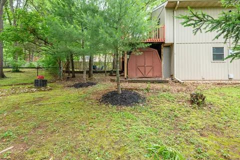 Exterior - 3757 Ebony Pl, Springfield, MO 65809 photo 8 of 16