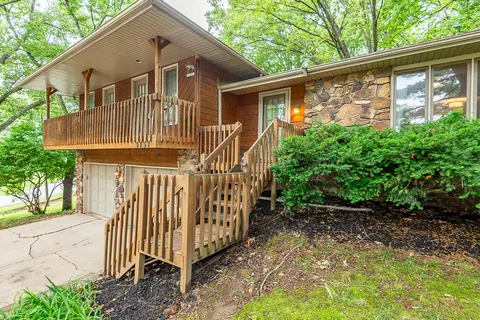 Exterior - 3757 Ebony Pl, Springfield, MO 65809 photo 5 of 16