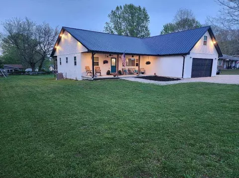 Other - 300 E Maple St, Mansfield, MO 65704 photo 1 of 7