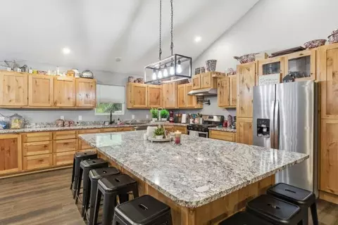 Kitchen - 300 E Maple St, Mansfield, MO 65704 photo 1 of 4