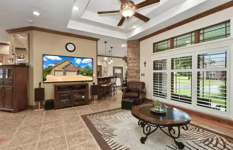 Living - 151 Welford Ln, Branson, MO 65616 photo 1 of 3
