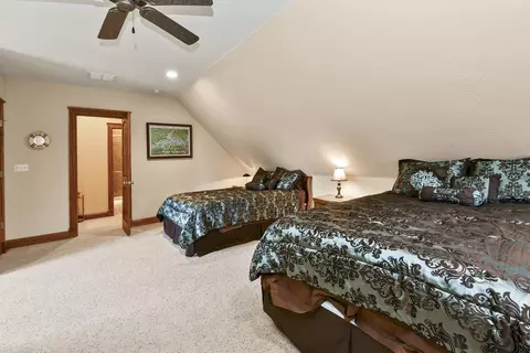 Bedroom - 151 Welford Ln, Branson, MO 65616 photo 6 of 8
