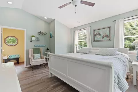 Bedroom - 643 State Highway P, Clever, MO 65631 photo 2 of 6