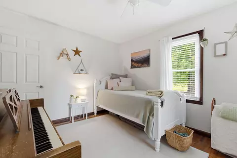 Bedroom - 643 State Highway P, Clever, MO 65631 photo 5 of 6