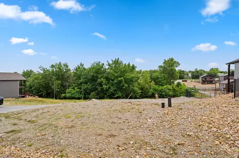 110 Jax Trl, Indian Point, MO 65616 photo 9