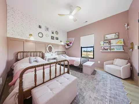 Bedroom - 2345 Cologna Rd, Marshfield, MO 65706 photo 3 of 10