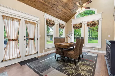 Dining - 3601 E Catalpa St, Springfield, MO 65809 photo 1 of 2