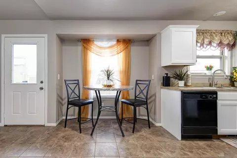 Other - 5574 W David St, Springfield, MO 65802 photo 4 of 6