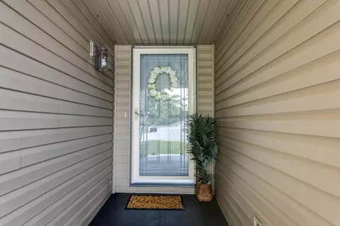 Entry Way - 5574 W David St, Springfield, MO 65802 photo 1 of 1