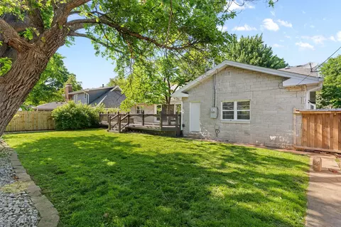 Exterior - 826 E Portland St, Springfield, MO 65807 photo 10 of 11