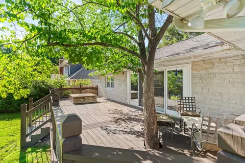 Exterior - 826 E Portland St, Springfield, MO 65807 photo 8 of 11