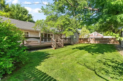 Exterior - 826 E Portland St, Springfield, MO 65807 photo 9 of 11
