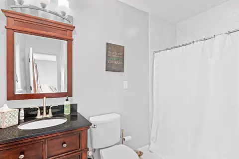 Bath - 826 E Portland St, Springfield, MO 65807 photo 1 of 5