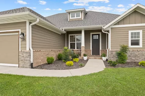 Exterior - 103 Summit Point Rd, Saddlebrooke, MO 65630 photo 3 of 10
