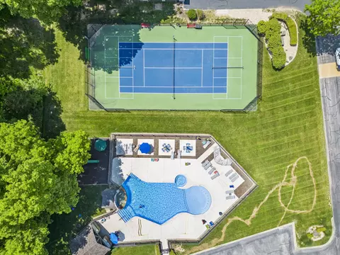 Exterior - 103 Summit Point Rd, Saddlebrooke, MO 65630 photo 6 of 10