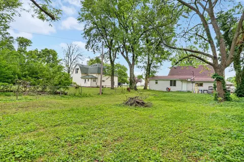 Exterior - 407 S Clarke Ave, Clever, MO 65631 photo 5 of 5