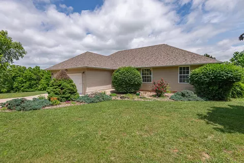 Exterior - 186 Sunset Rdg, Ozark, MO 65721 photo 2 of 13