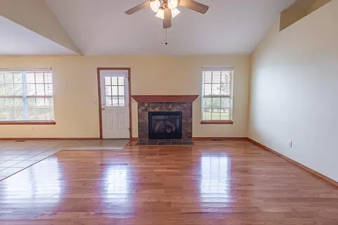 Living - 186 Sunset Rdg, Ozark, MO 65721 photo 1 of 3