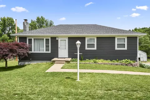 1300 S 11th St, Ozark, MO 65721