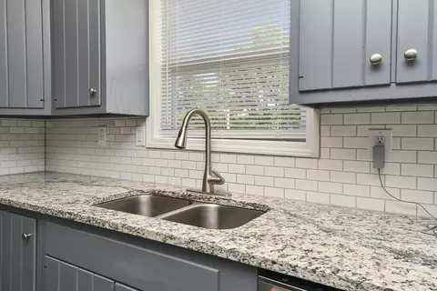 Kitchen - 1300 S 11th St, Ozark, MO 65721 photo 3 of 4