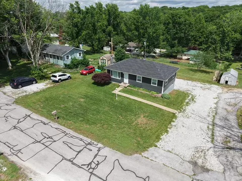 View/Area - 1300 S 11th St, Ozark, MO 65721 photo 1 of 4