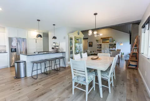 Dining - 1241 E Highpoint St, Springfield, MO 65804 photo 1 of 1