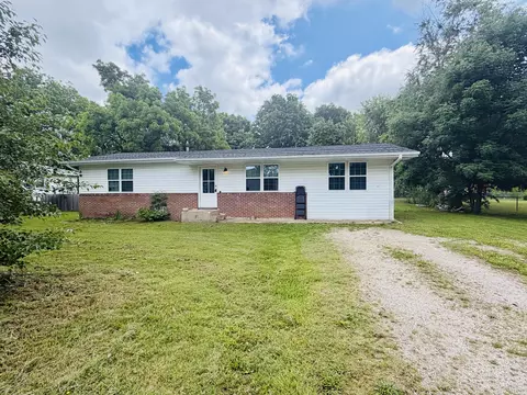 1936 Lynn Dr, West Plains, MO 65775