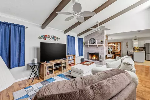 Living - 128 E Ritter St, Republic, MO 65738 photo 1 of 2